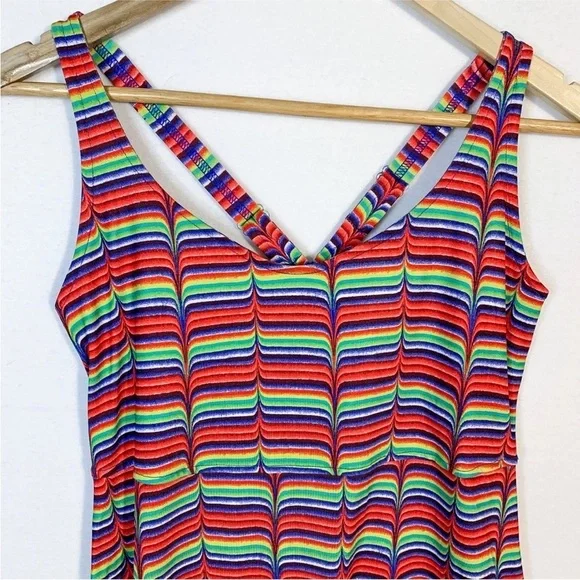 Columbia Rainbow Sleeveless Scoop Neck Athletic Dress Festival - Picture 3 of 9